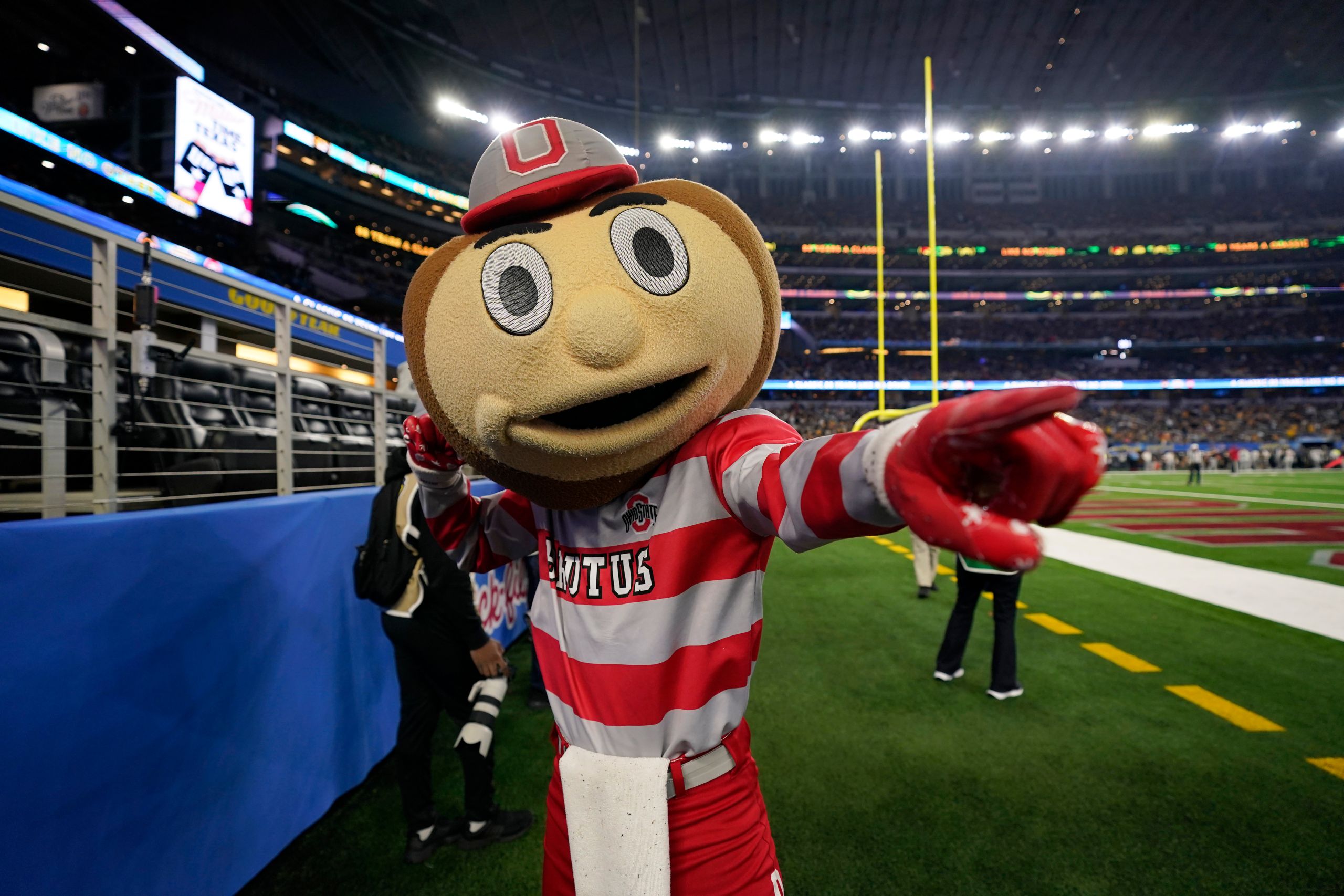 Ohio State mascot Brutus Buckeye