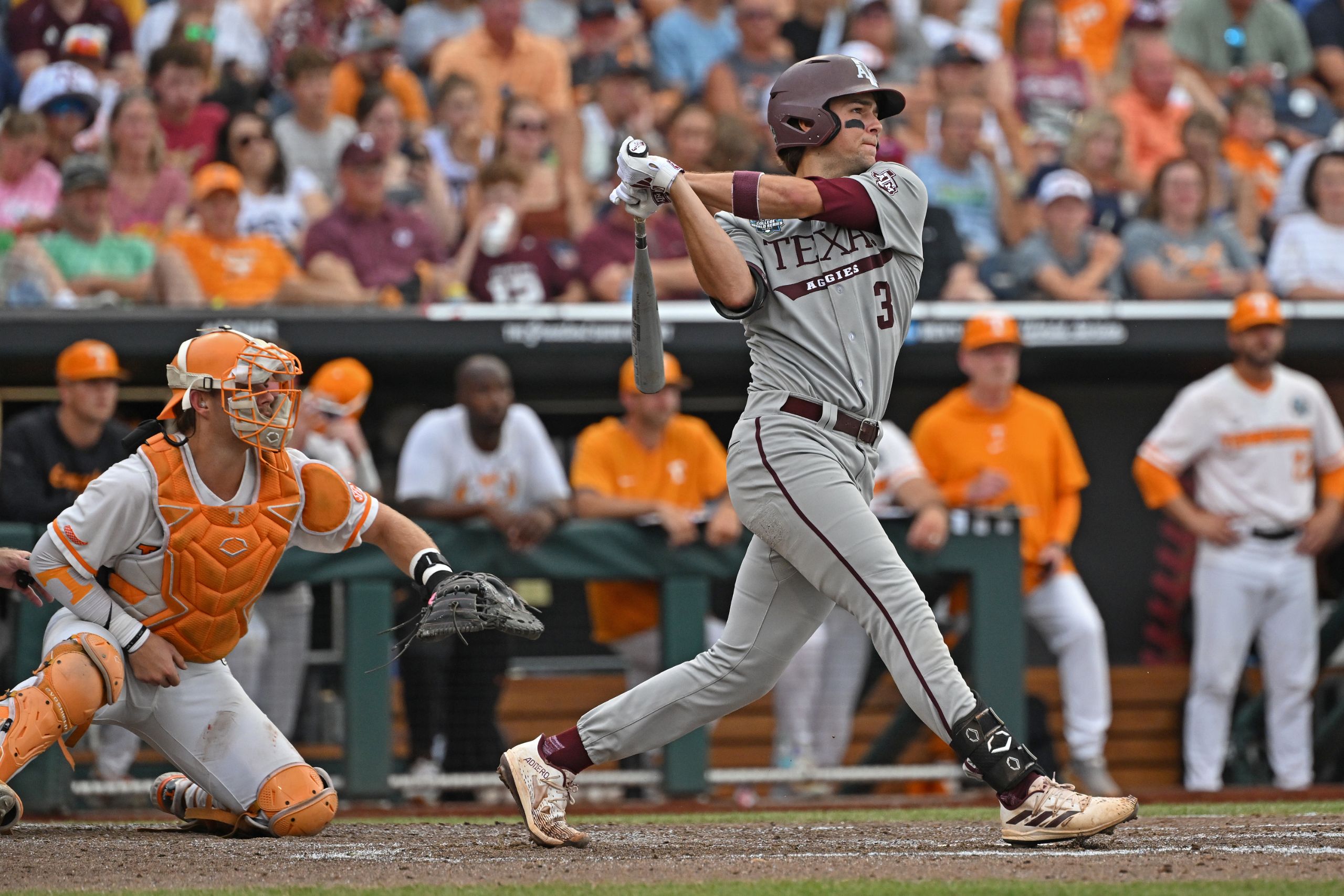 Texas A&M beats Tennessee in opening game of 2024 College World Series final